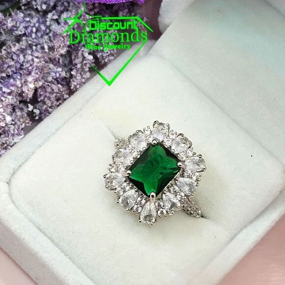 Emerald Cut 6.38 CT. Emerald & 9.65 Baguette White Diamond Ring 925 Silver - Picture 1 of 10